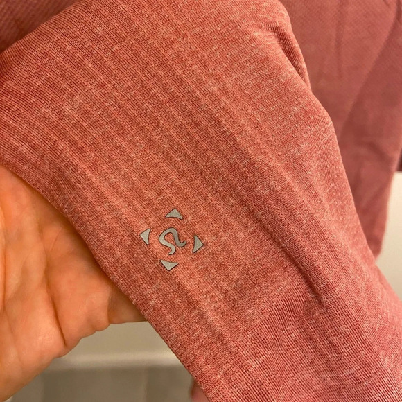 Lululemon x Peloton Short Sleeve Shirt Cherry Red Size Large - Picture 5 of 5